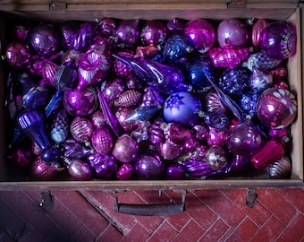 Purple Christmass glass ornaments, vintage Christmas bohemian decorations, 1950