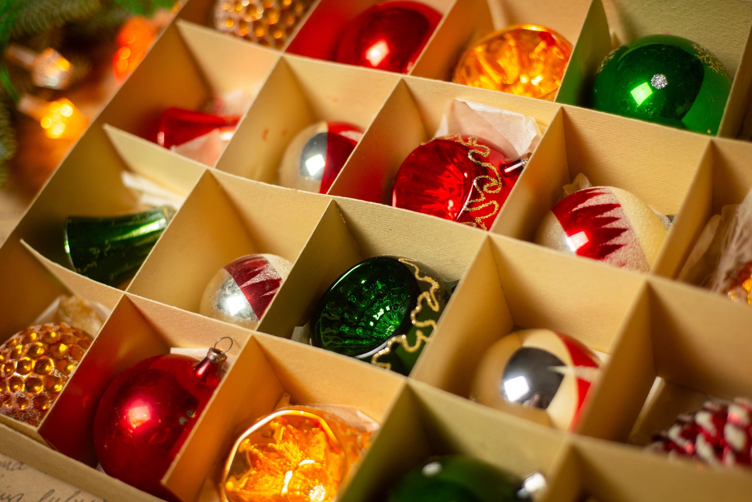 アンティーク 70 年代 クリスマスガラスオーナメント、20 個セット MCM