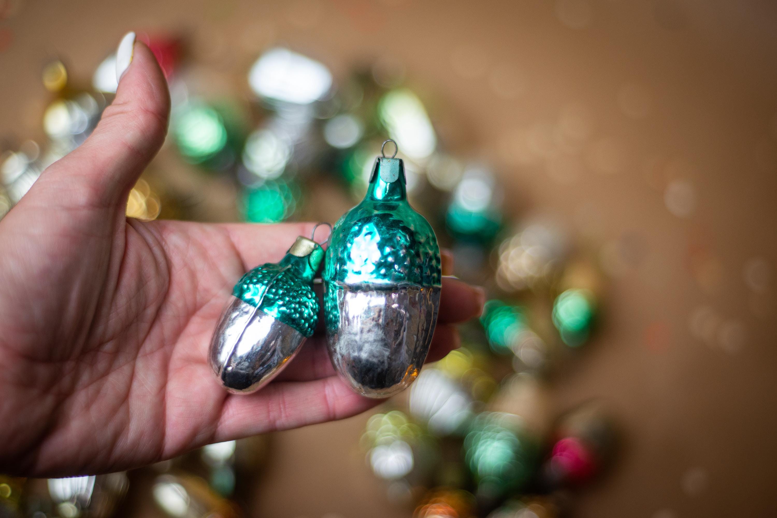Vintage Acorn Glass Christmas Ornaments, Woodland Oak Nuts, Silver