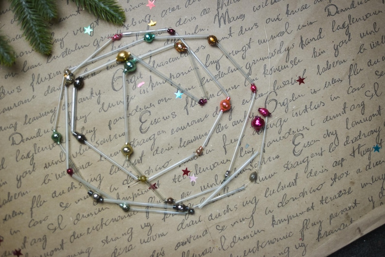 Adornos navideños de cuentas de corneta, decoración navideña de vidrio vintage de los años 70, decoraciones navideñas retro imagen 19