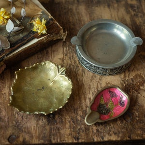 Brass trinket leaf plate, vintage brass ashtrays, vintage home cabinet decor
