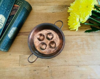 ベルギー アンティーク 古いチョコレート用の型 モールド ラングドシャ 1900年代オランダ製ヘーゼルナッツ型ボンボン用チョコレートモールド