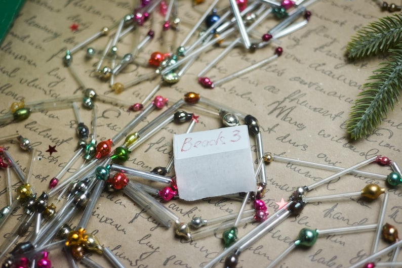 Adornos navideños de cuentas de corneta, decoración navideña de vidrio vintage de los años 70, decoraciones navideñas retro imagen 2