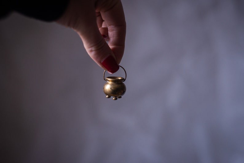 Brass Miniatures, Doll House Accessories, Clock, Witch Cauldron, Mirror ...