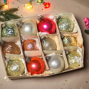 Big Christmas ornaments, set of 12 Xmas baubles, vintage boxed mercury glass balls, retro Christmas tree decor, 1970s pine cone decoration