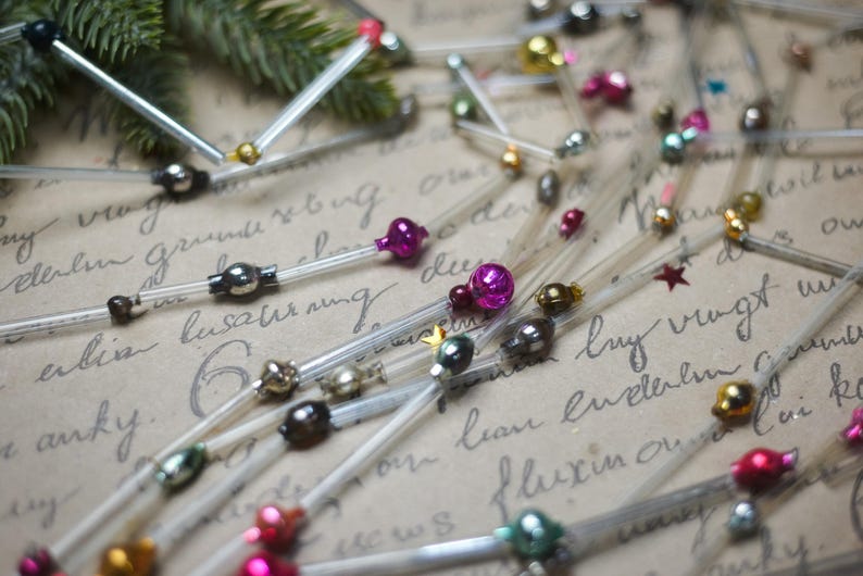 Adornos navideños de cuentas de corneta, decoración navideña de vidrio vintage de los años 70, decoraciones navideñas retro imagen 7