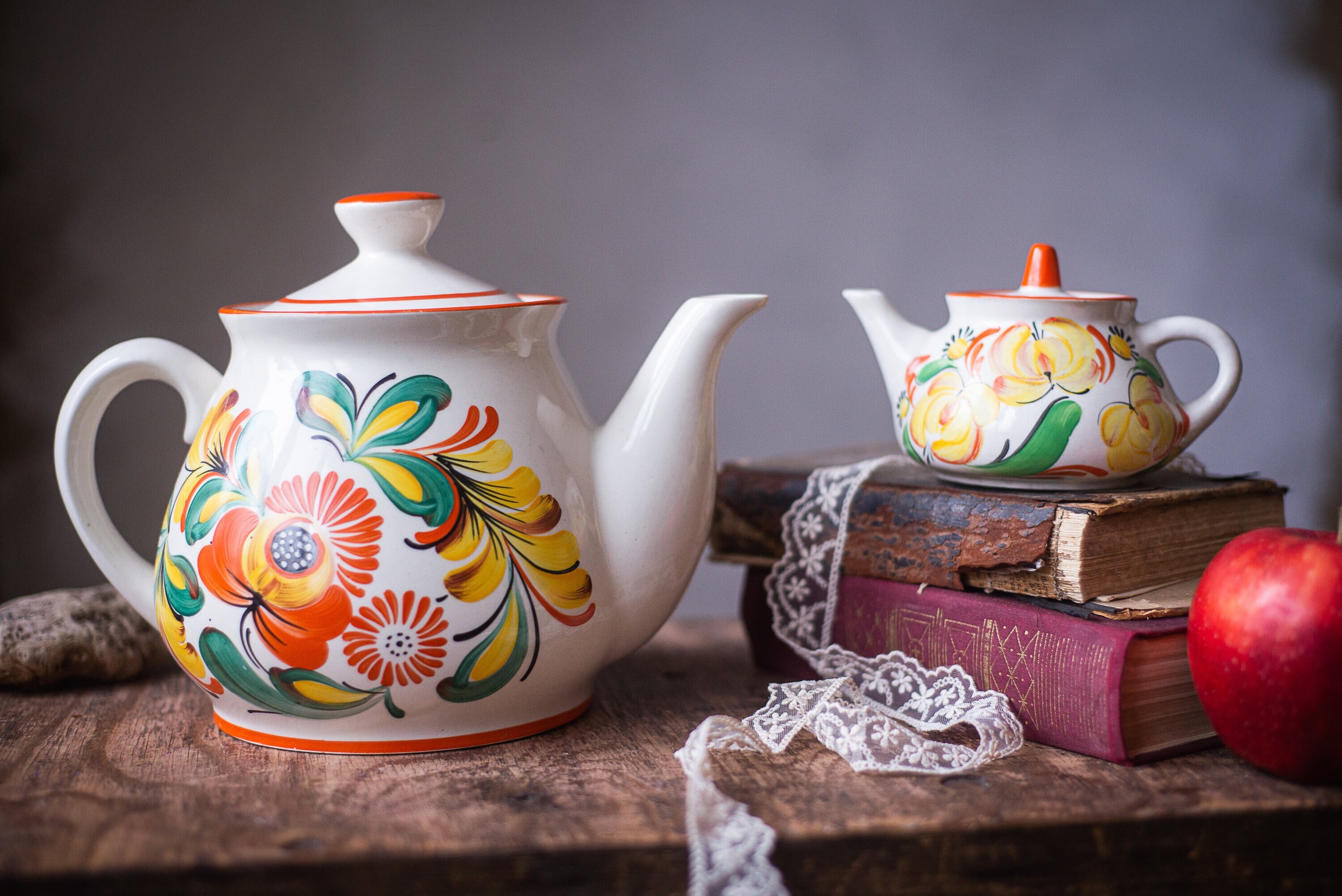 花柄ペトリキフカデザインの陶器製ヴィンテージティーポットセット