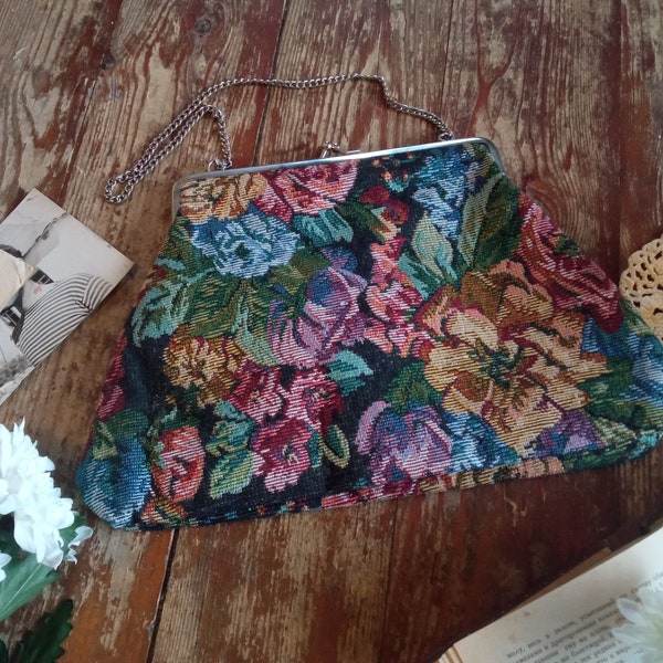 Vintage small bag with floral pattern, Retro framed handbag, Kiss lock floral purse, Cloth bag, Small evening bag