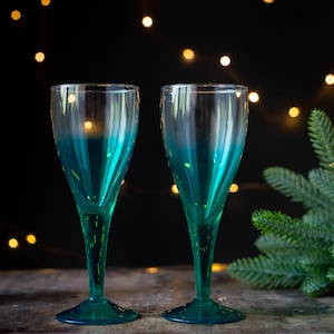 Mid Century Green Glass Champagne Flutes, Vintage Stemware Pair for Holiday Table Decor