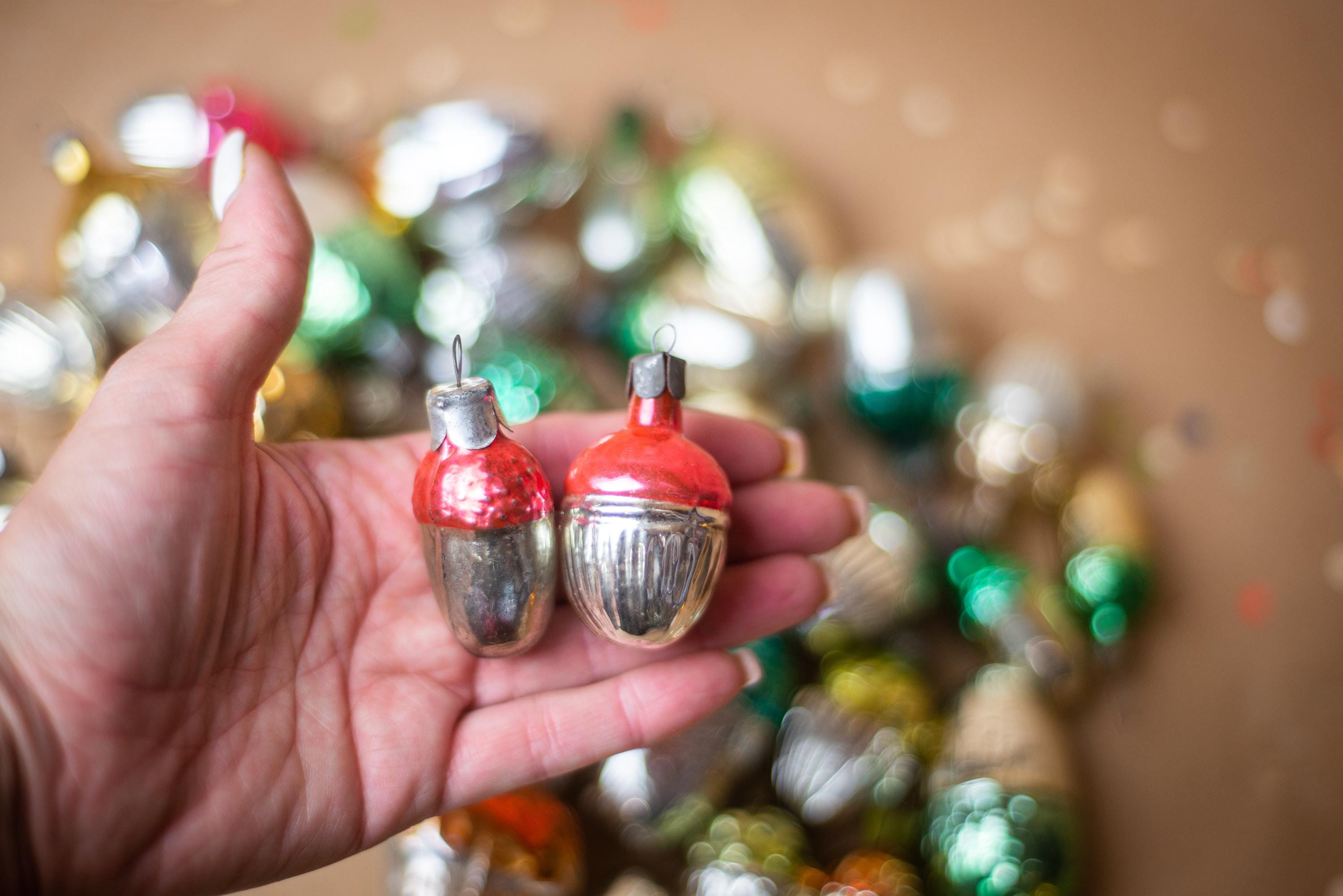 Vintage Acorn Glass Christmas Ornaments, Woodland Oak Nuts, Silver