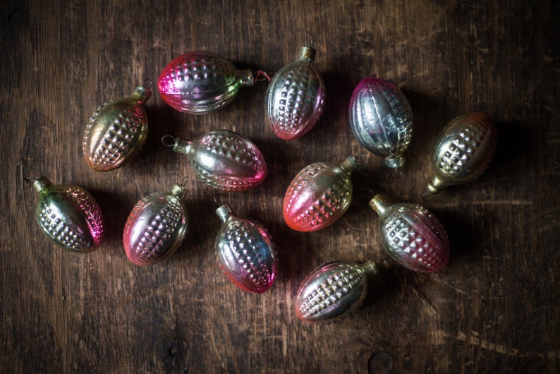 bohemian pine cone decor Soviet Xmas decorations 1950s glass ornaments set vintage boho Christmas tree retro gold pink corn decoration
