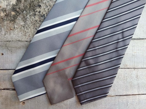 Vintage striped tie for men, wedding neckties in … - image 1