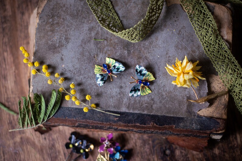 Broches fleurs et papillons vintage en émail, épingles insectes rétro, broche antique en fausses perles, épingle pour sac à dos fleur noire image 9