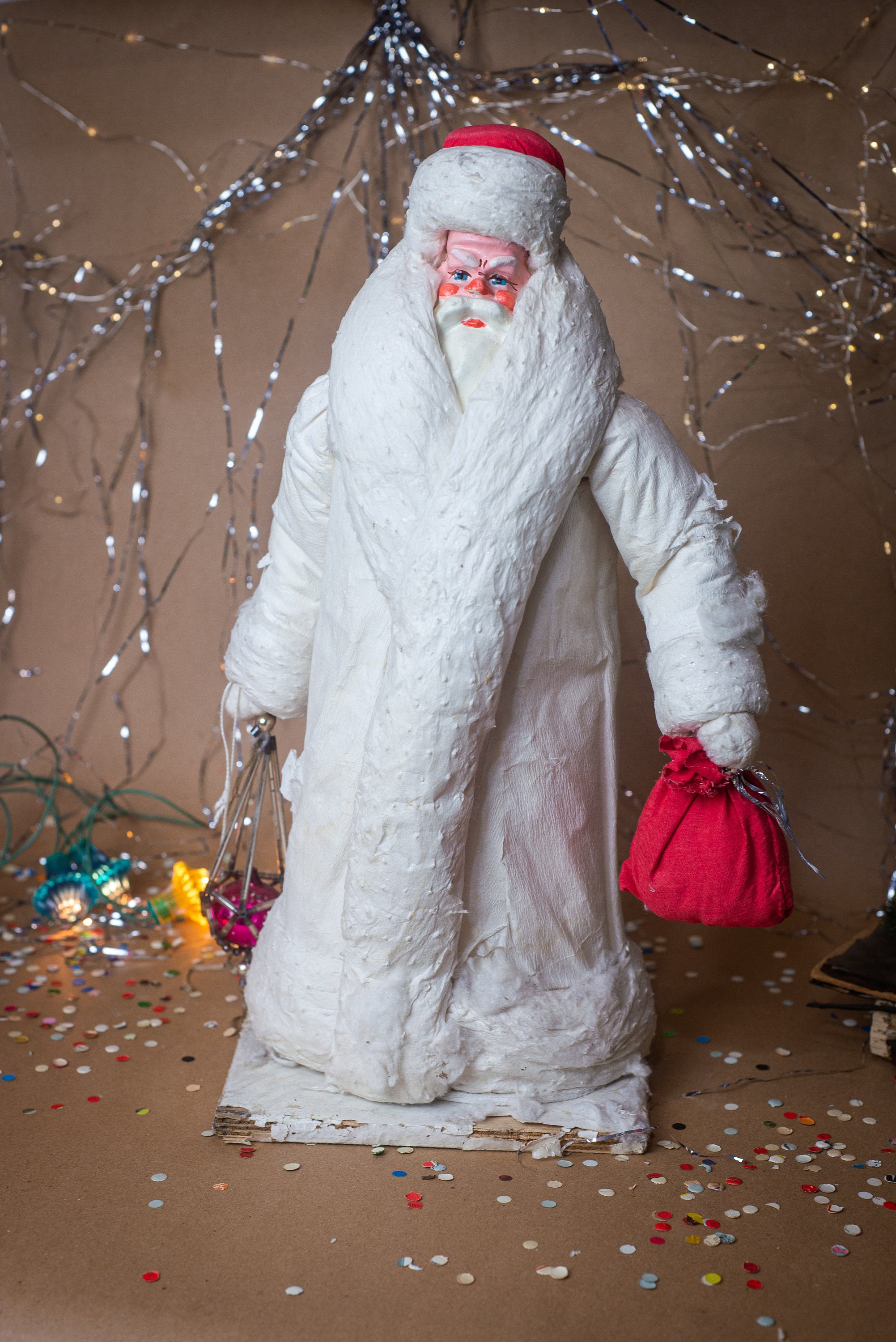 18,5 Santa Claus in white coat, vintage Christmas rustic decor for 