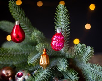 ヴィンテージ風ミニガラス製クリスマスオーナメント（色と形は各種
