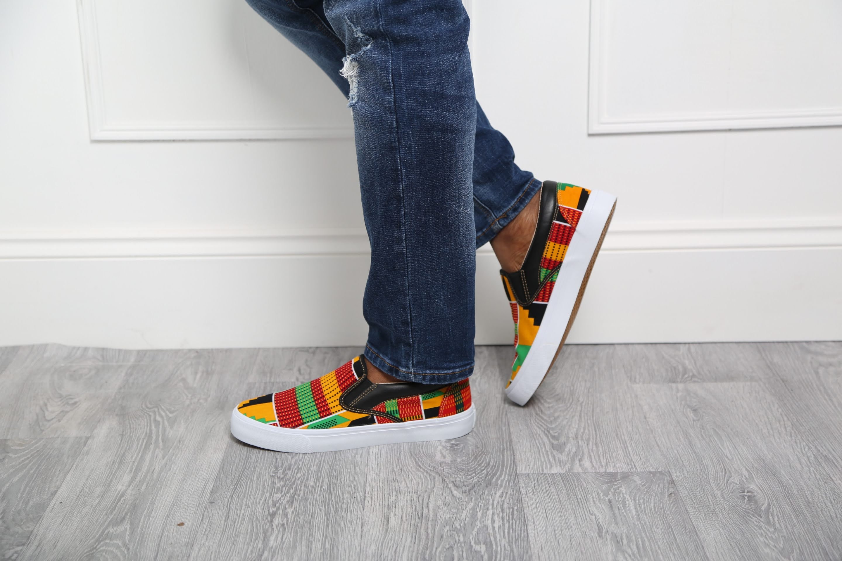 Men's African Print Lightweight Slip-On Sneakers Casual Vans Trainers Ankara Kente Unisex Athletic Fashion Shoes Flats Pumps Orange Kumasi