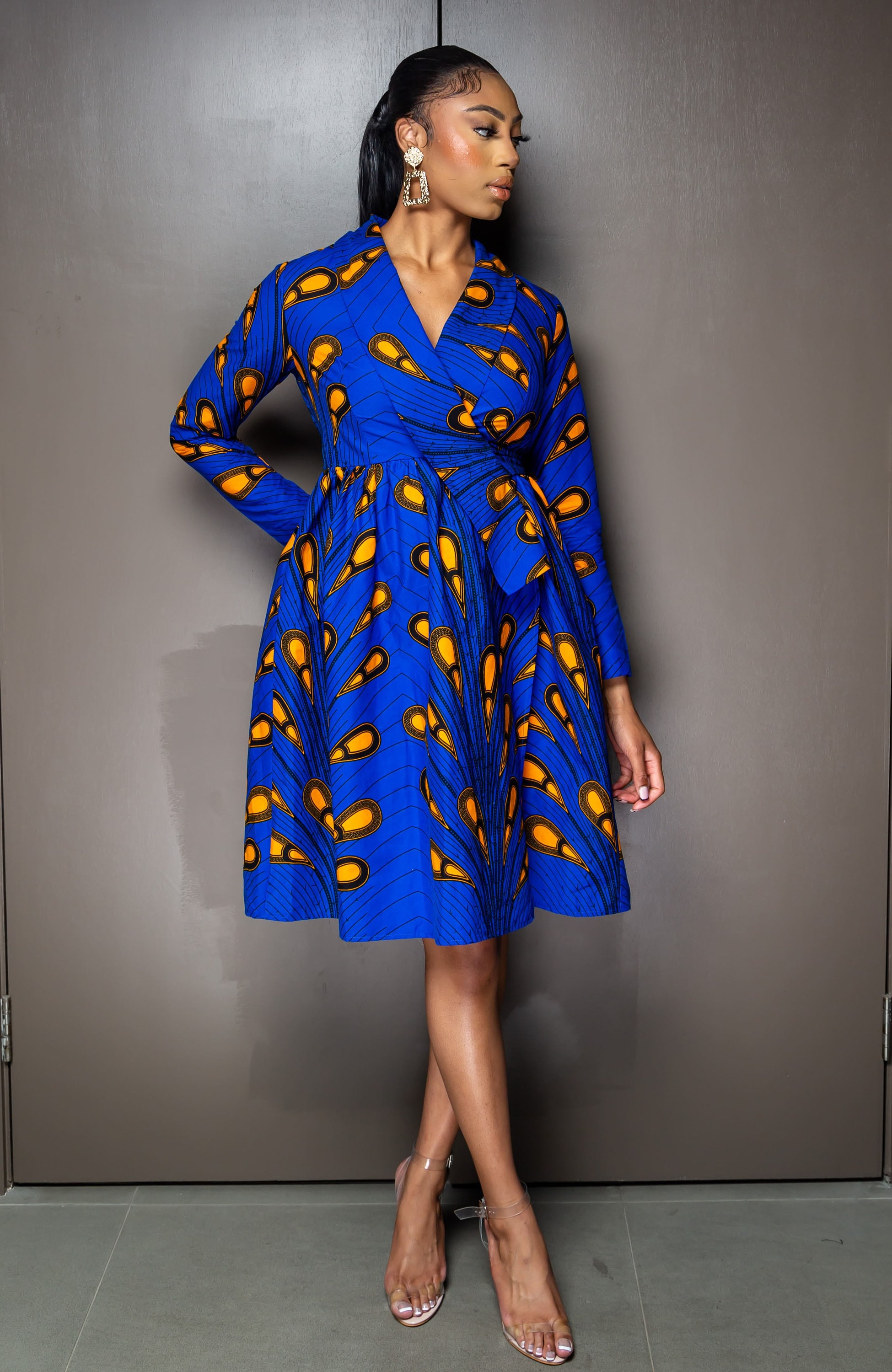 Robe mi longue longueur genou en pagne africain vetements africains robe imprimee africaine Robe portefeuille ajustee et evasee bleue en wax africain ELLA Etsy Canada