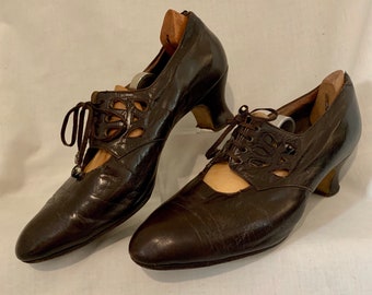 vintage 1920 shoes