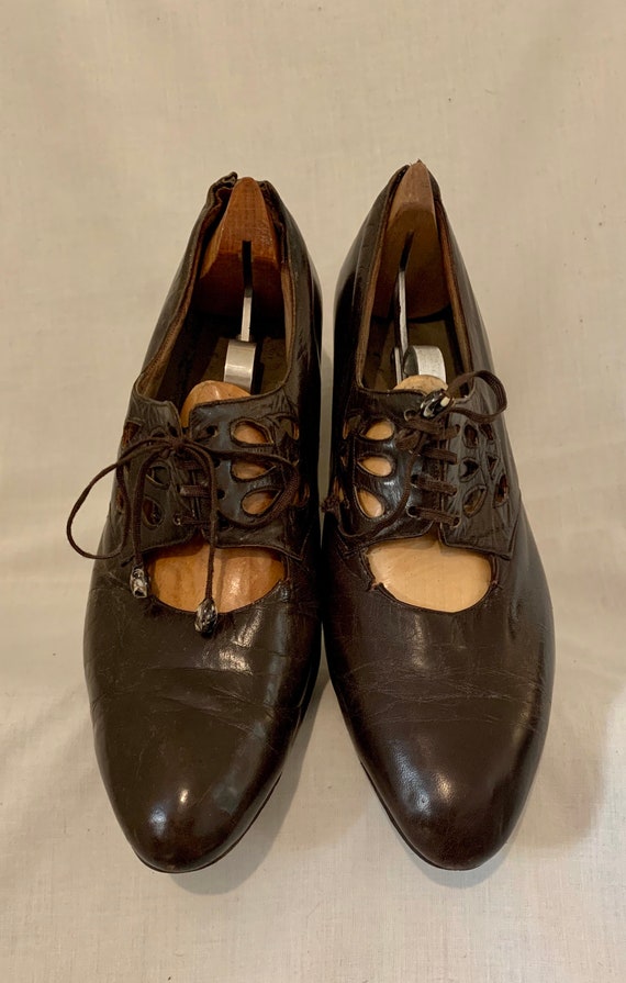 1920s leather shoes - image 3