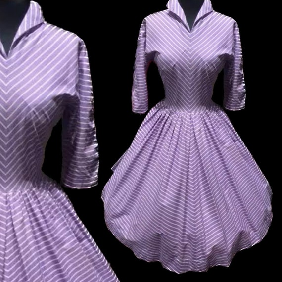 Beautiful 1950’s strip purple/white cotton full s… - image 1