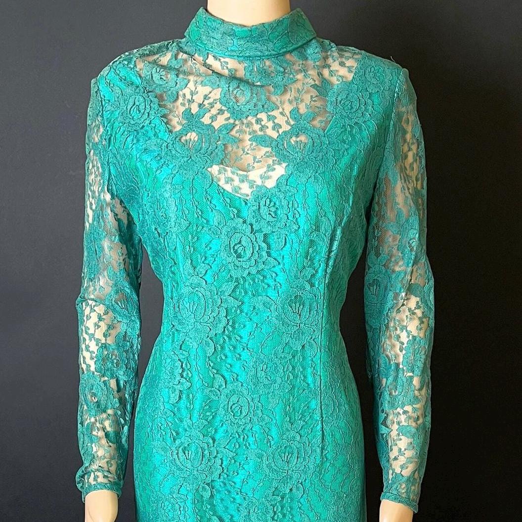 1960s Green Lace Party Dress, Lined Mod Dress ( 38" Bust )