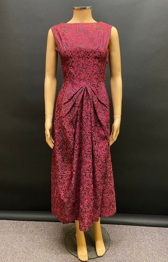 Gorgeous 1950’s party dress