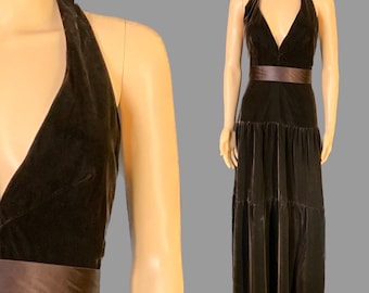 Beautiful 1970’s halter “jean varon” velvet maxi evening dress