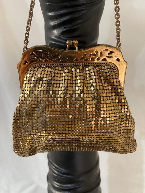 Beautiful 1930’s “Whiting and Davis” chainmail bag - Gem