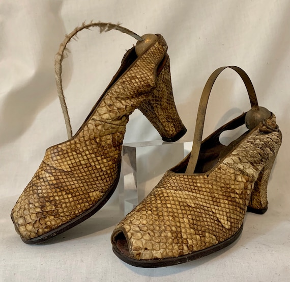 1940s snakeskin sling backs
