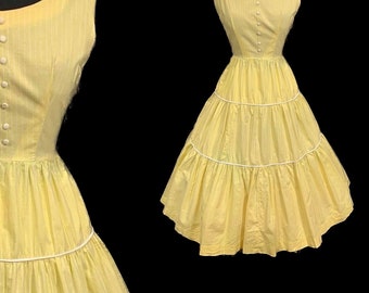 1950’s lemon cotton summer fit and flare full skirt day dress