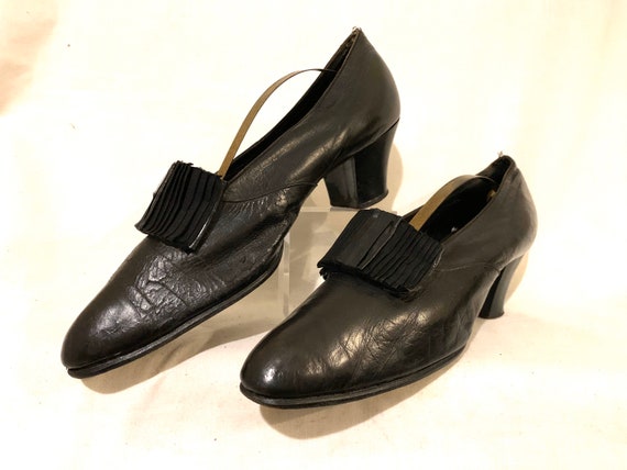 1920s leather shoes