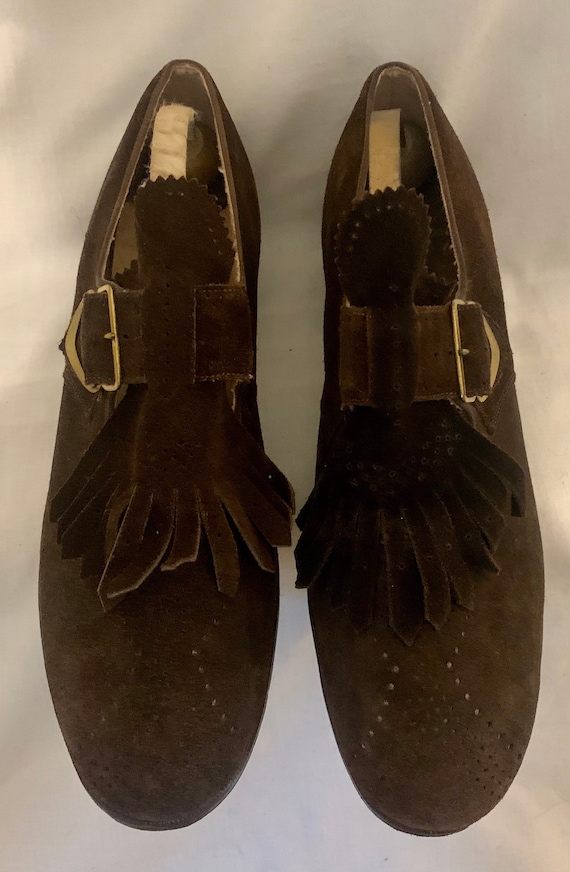 Early 1940s suede shoes - image 3