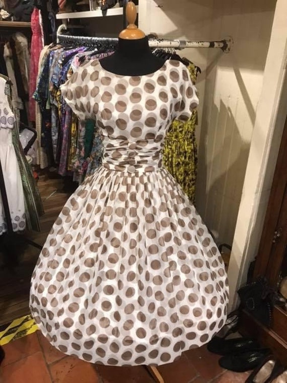 Gorgeous 1950s chiffon dress