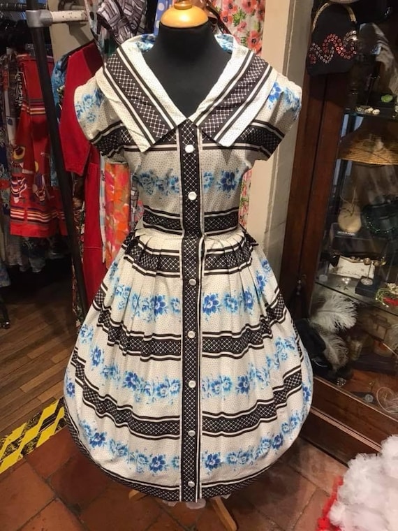 Gorgeous 1950s cotton day dress - image 2