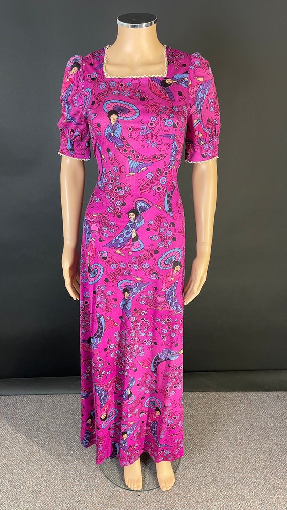 Gorgeous 1970’s novelty print maxi dress - image 2