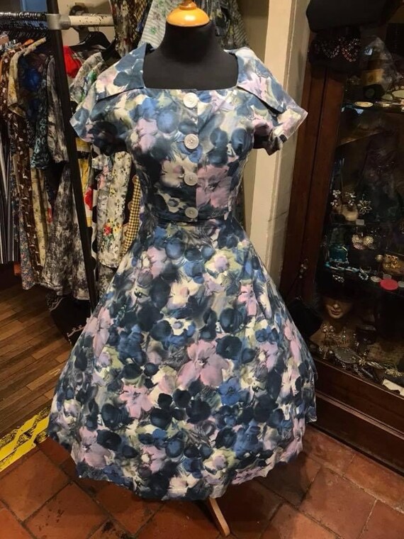 Beautiful 1950s 2 piece cotton