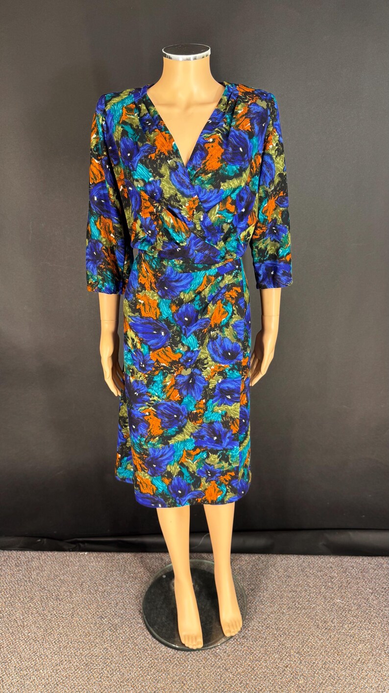 1950s Volup and Vibrant Winter Weight Day Dress (bust 44 Inches) - Etsy UK