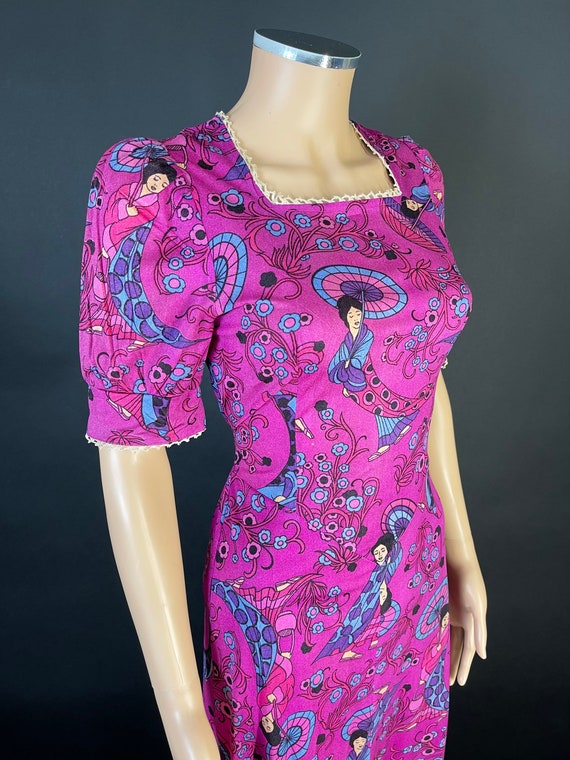 Gorgeous 1970’s novelty print maxi dress - image 4