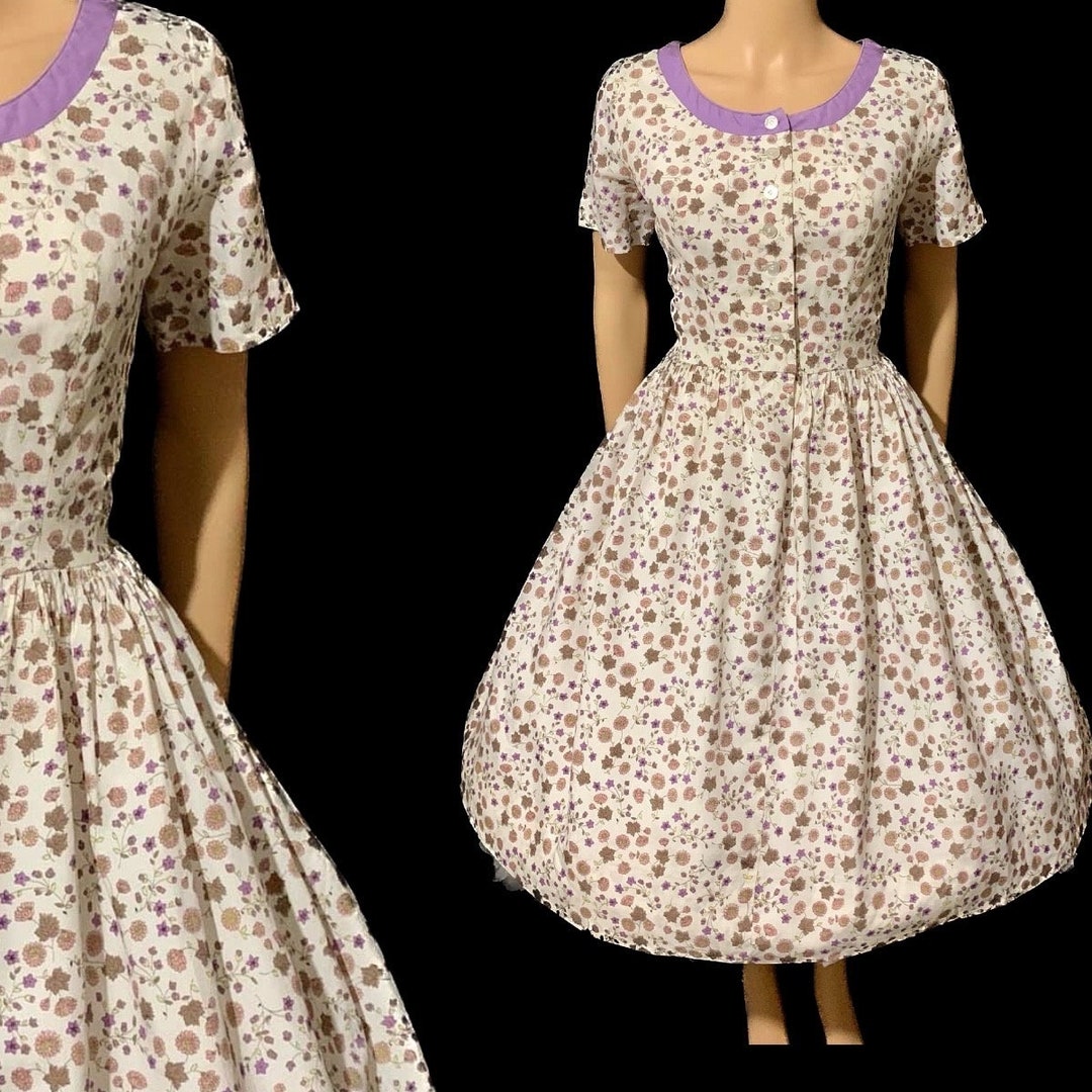 XXL 1950s Ivory Printed Cotton Day Dress