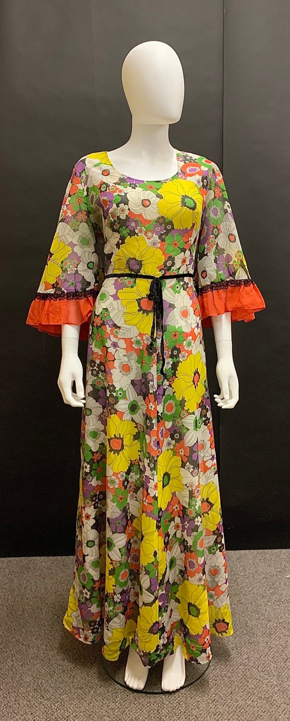 Volup 70’s maxi