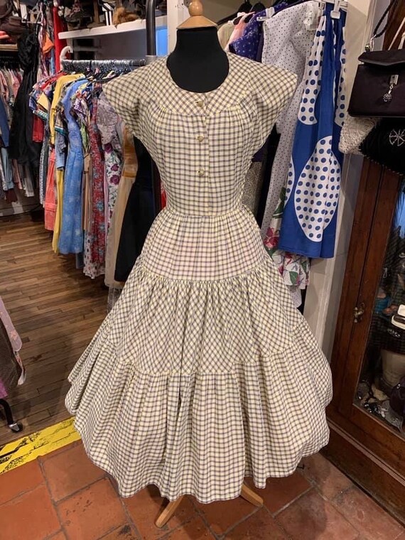 Gorgeous 1950’s cotton full skirt summer day dres… - image 3