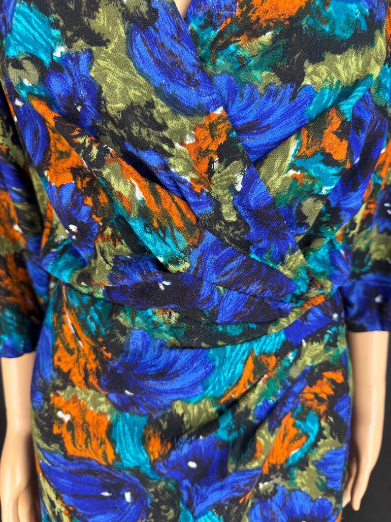 1950s Volup and Vibrant Winter Weight Day Dress (bust 44 Inches) - Etsy UK