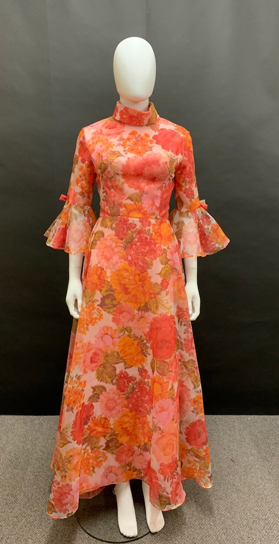 Gorgeous 70’s maxi