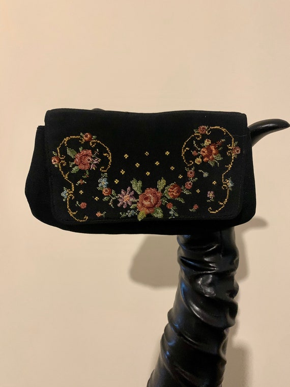 30’s embroidered clutch - image 2