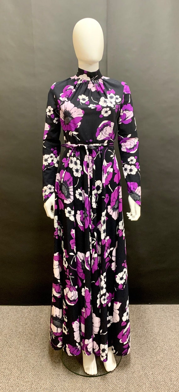 Gorgeous 1970s maxi