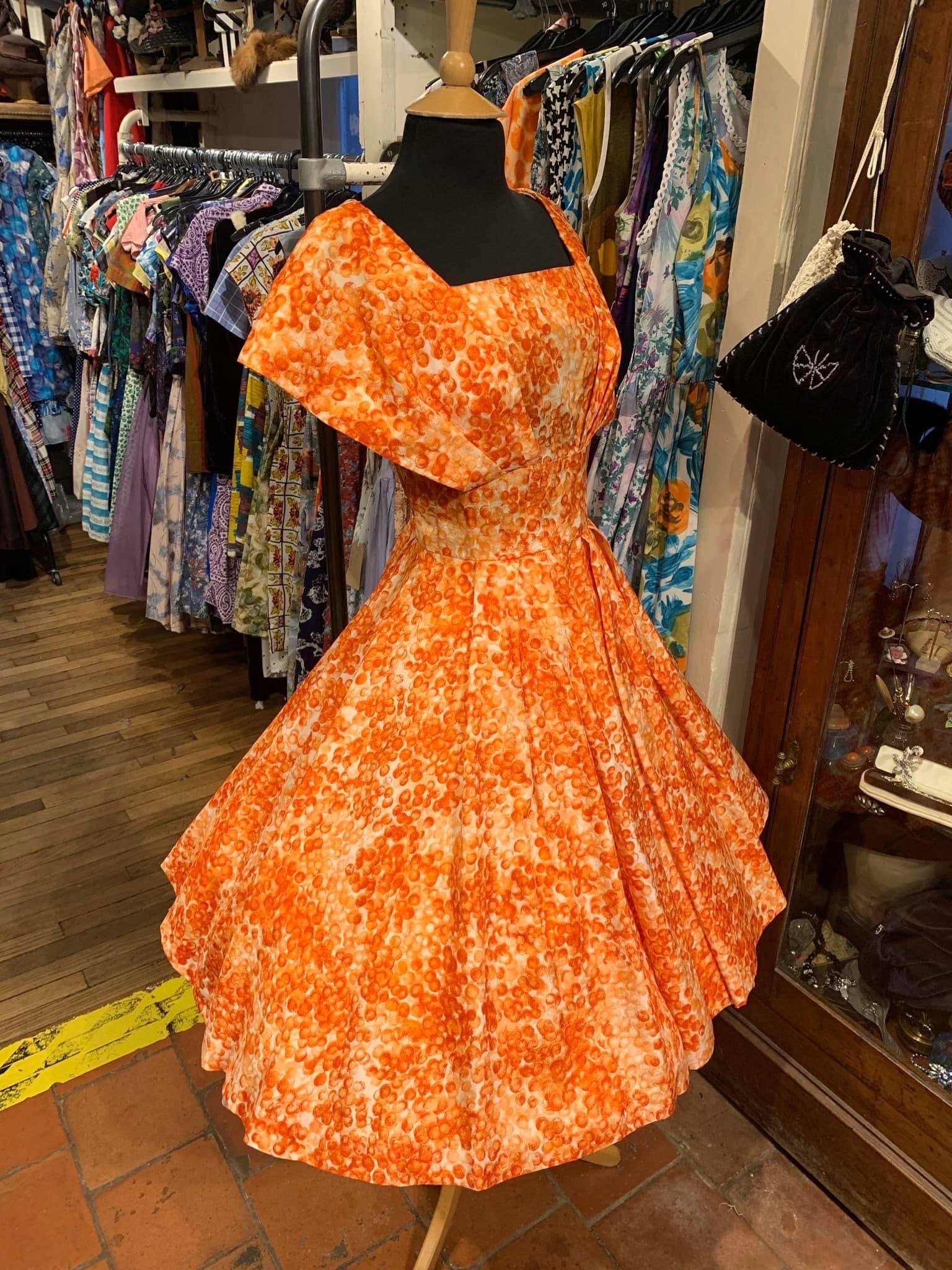 open lace back dress Vintage 1950s Dress main image 0