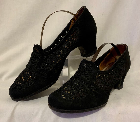 1940s openwork shoes