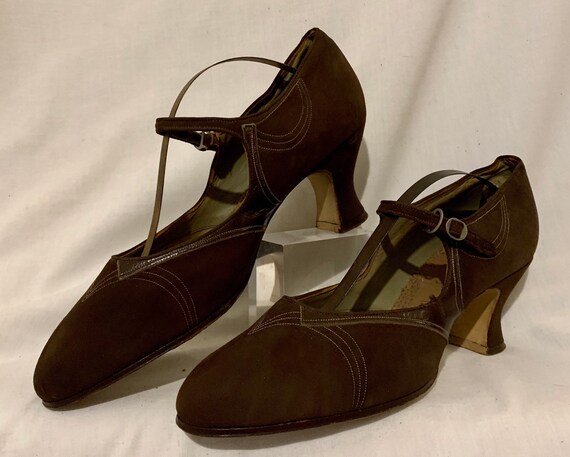 1920s suede shoes