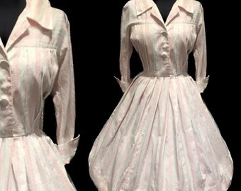 Stunning crisp cotton 1950’s shirt waister full skirt day dress