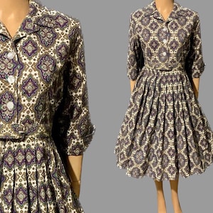 1950’s long sleeved Green/purple paisley cotton summer day full shirt dress